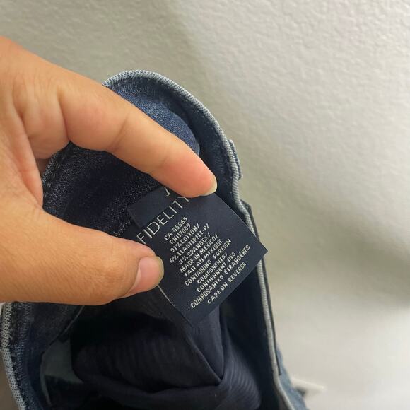 Fidelity Womens Jeans Size 32 Torino Dark Wash Skinny Leg Casual Everyday Wear - Picture 5 of 16